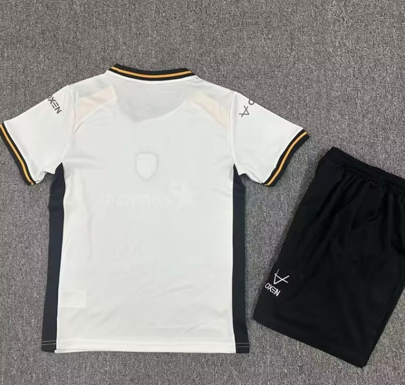 26/27 Hull City Away kids kit