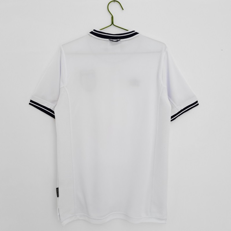 Retro 2000 England home football jersey