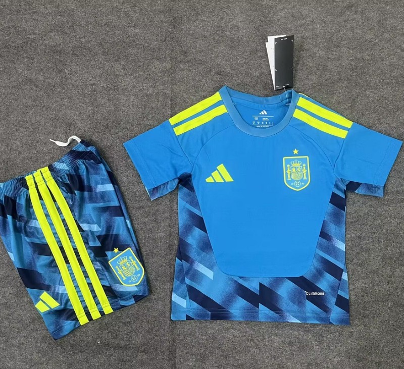 25/26 Spain goalkeeper kids kit