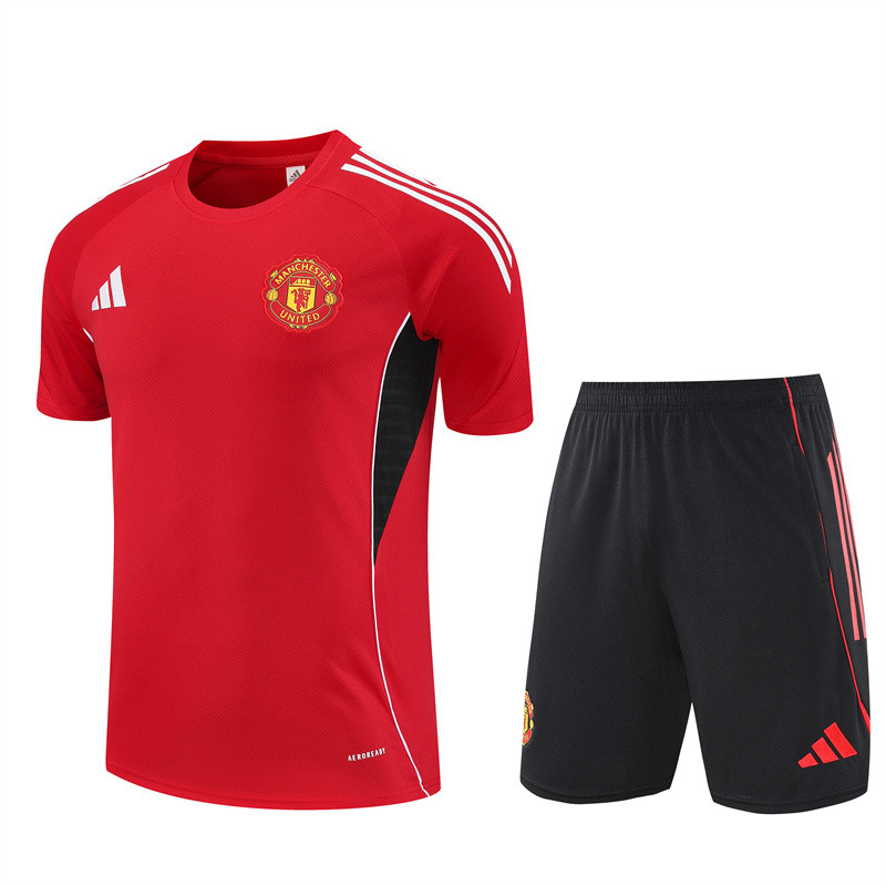 25/26 Manchester United Short sleeve training suit red