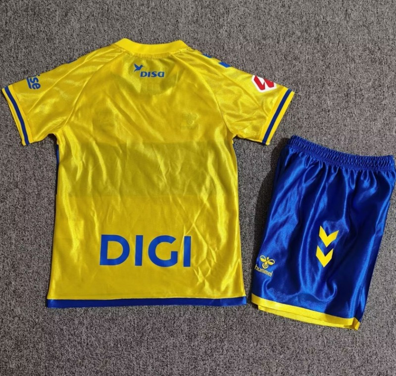 26/27 UD Las Palmas home kids kit