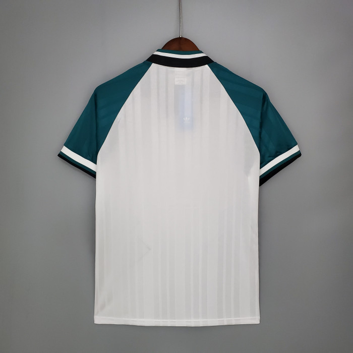 Retro 93/95 Liverpool away