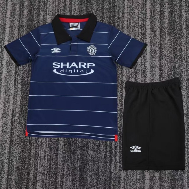Retro 99/00 Manchester United Away kids kit