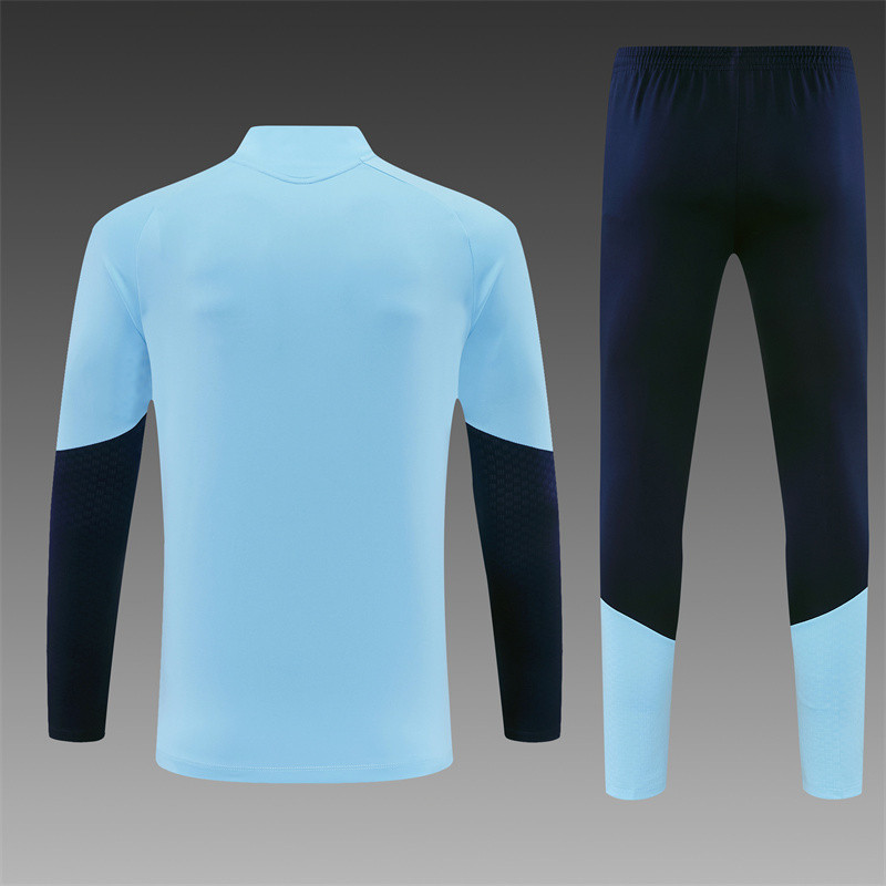 26/27 Argentina Adult training suit
