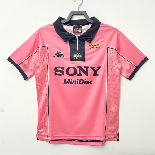 Retro 97/98 Juventus Away