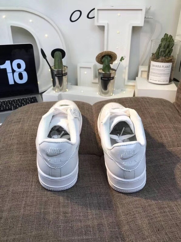 Nike Air Force 1 white