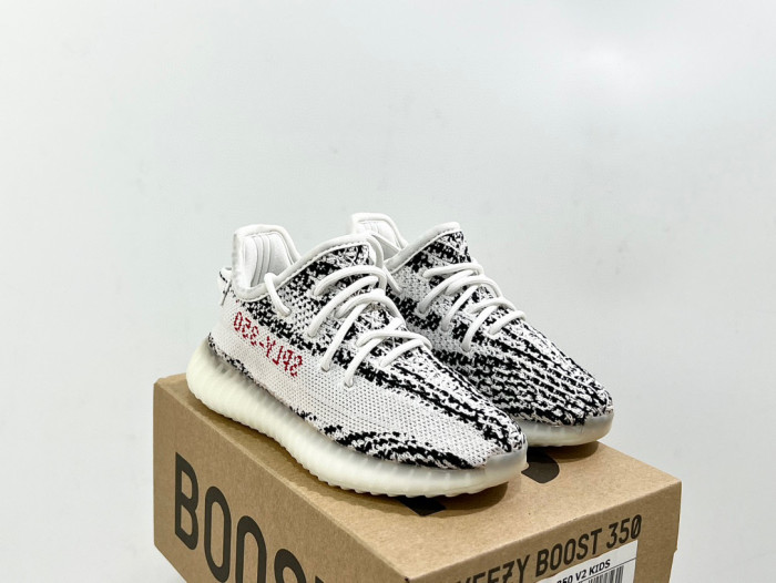 YEEZY 350V2 kids Shoes