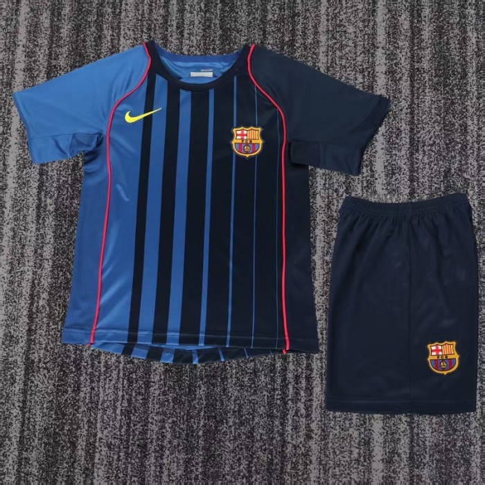 Retro 04/05 Barcelona Away kids kit