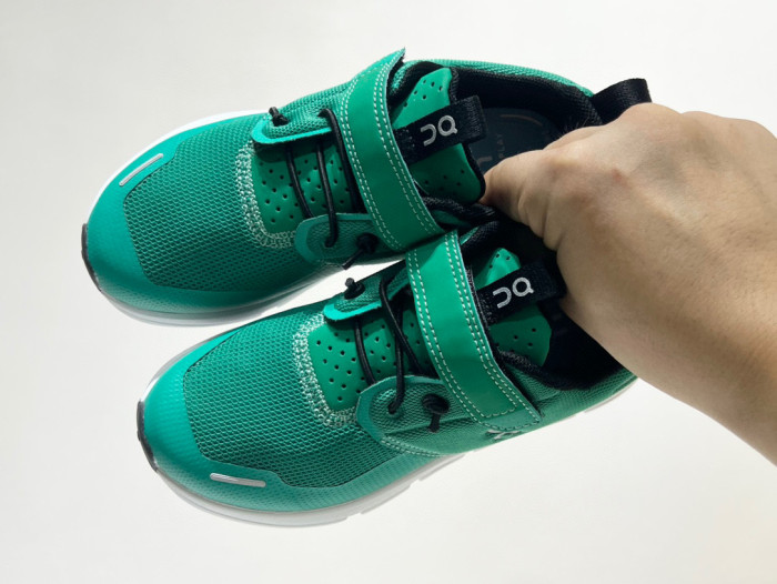ON kids shoes
