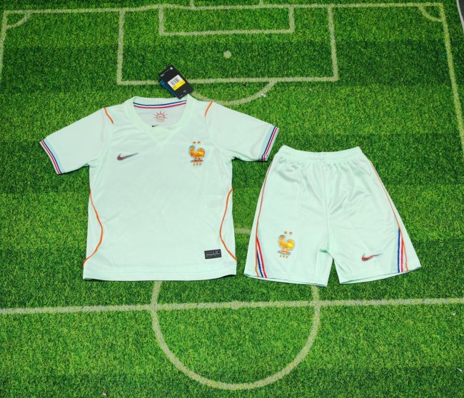 26/27 France away kids kit