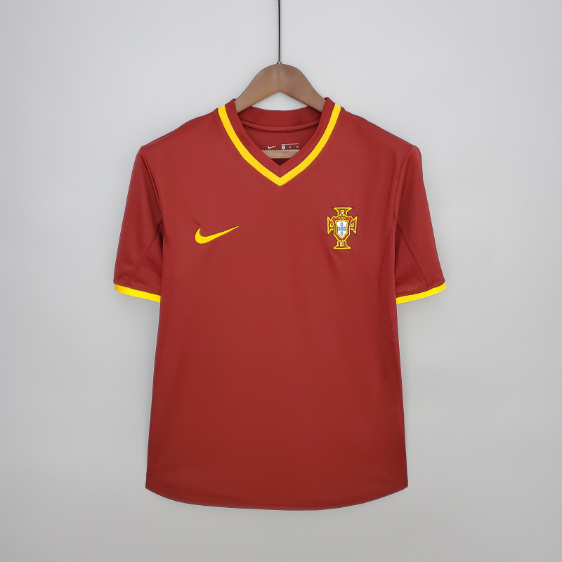 Retro 2000 Portugal home