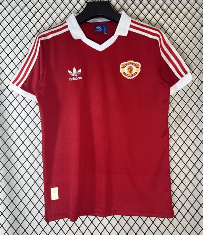 26/27 Manchester United Retro Special Edition