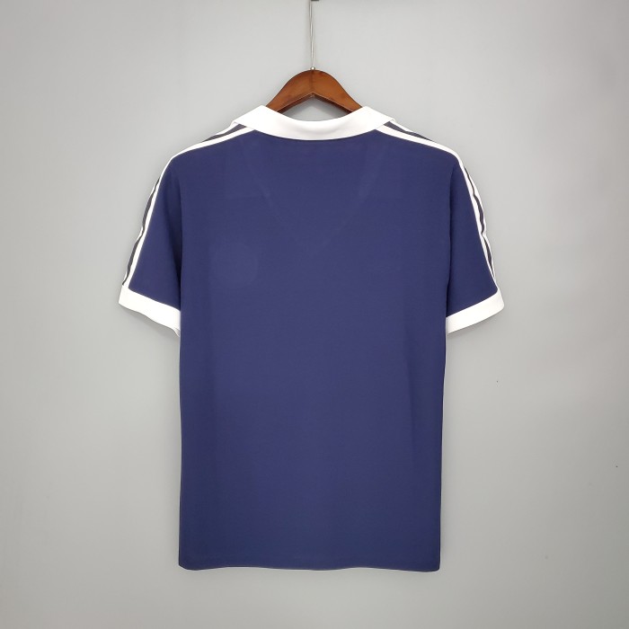 Retro Scotland Home