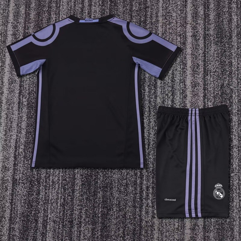 16/17 Retro Real Madrid third kids kit