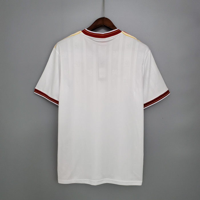 Retro 85/86 Liverpool away white