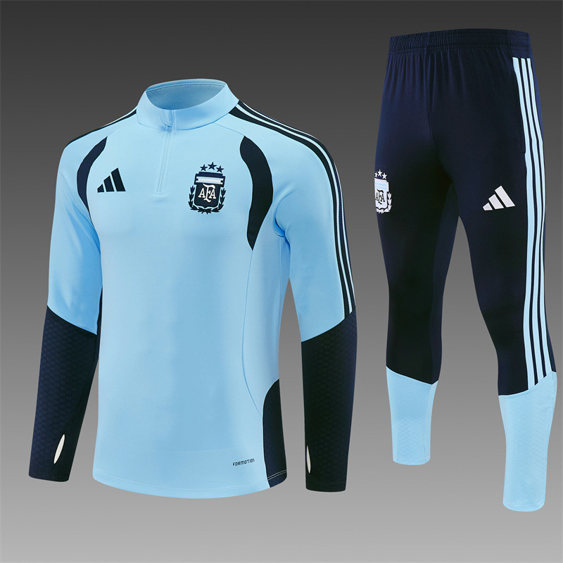 26/27 Argentina Adult training suit