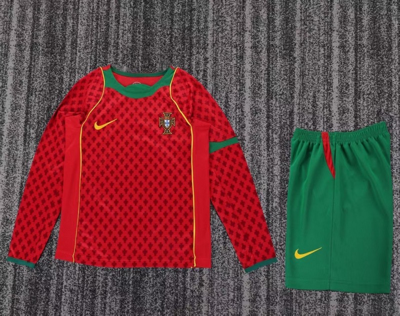 Retro 04 Portugal home kids kit long sleeves