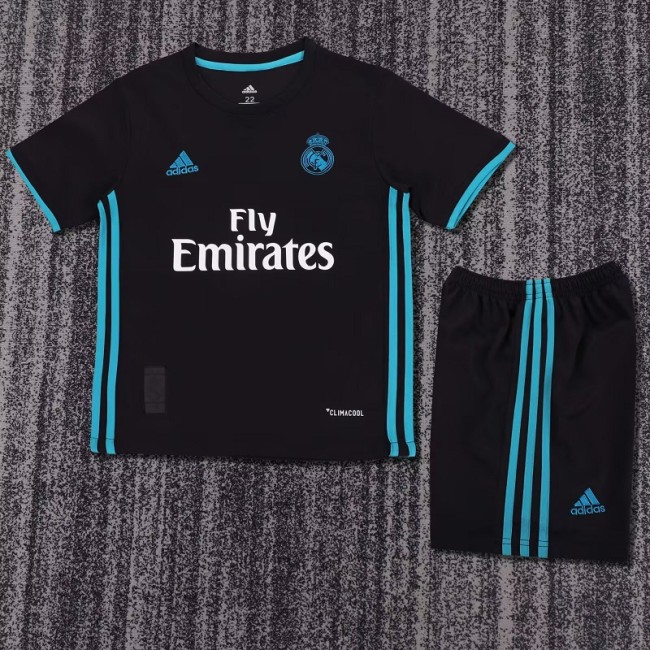 17/18 Retro Real Madrid Away kids kit