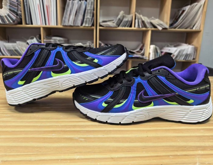 Nike P-9000