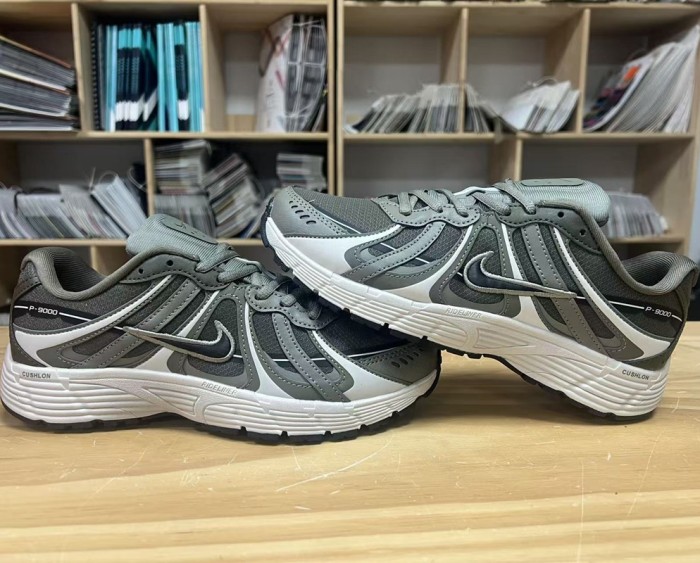 Nike P-9000