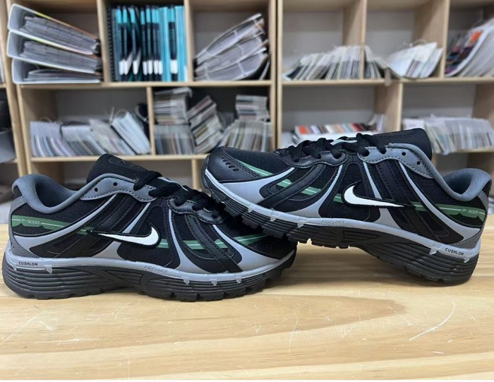 Copy Nike P-9000