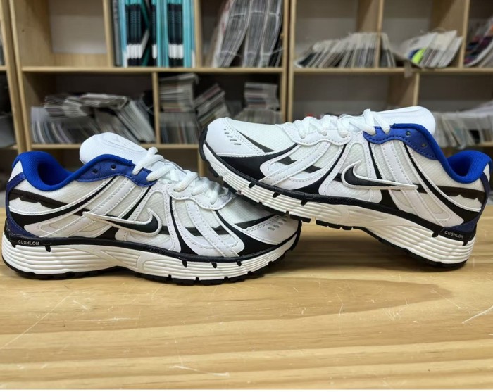 Nike P-9000