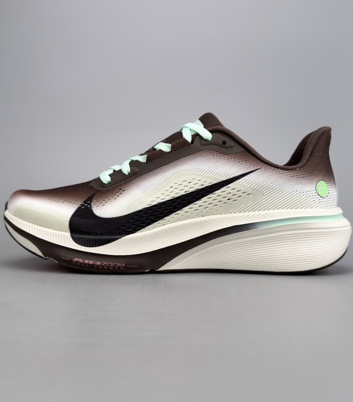 Nike Air Zoom Pegasus 42