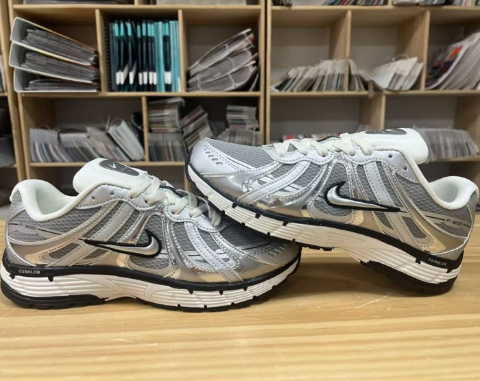 Copy Nike P-9000
