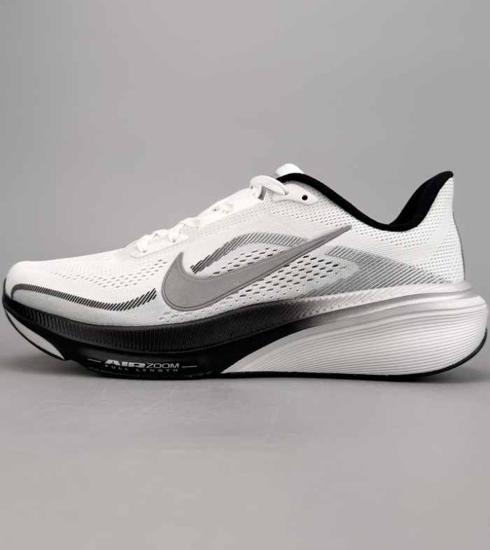 Nike Air Zoom Pegasus 42