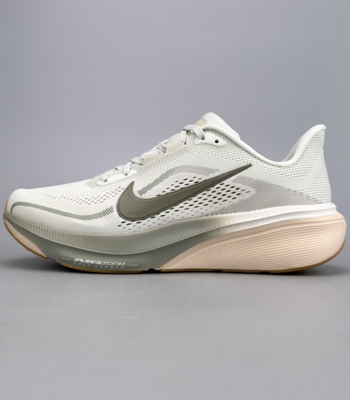 Nike Air Zoom Pegasus 42