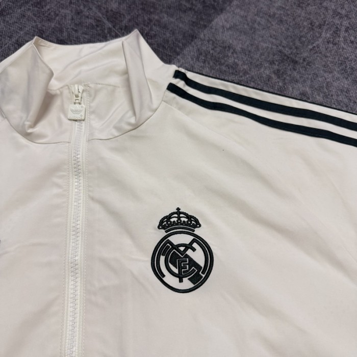 26/27  Real Madrid  Beige Casual Training Windbreakers
