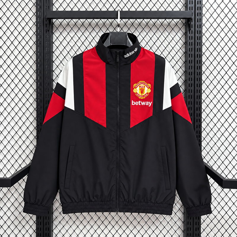 26/27 Manchester United black EQT casual training windbreaker
