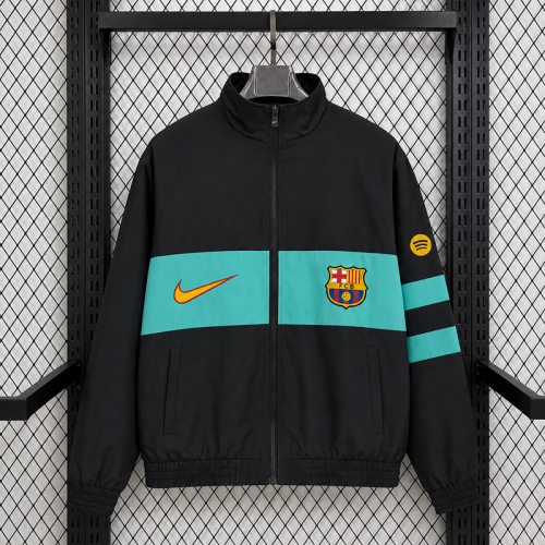 26-27 Barcelona black retro trench coat