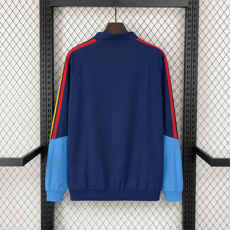 26/27 Spanish-style royal blue casual trench coat