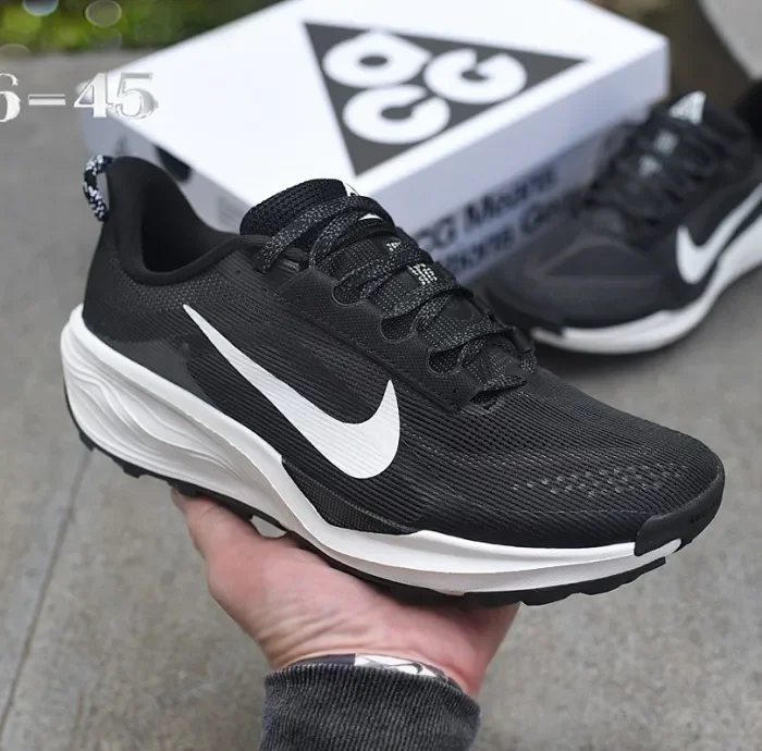 Nike ACG