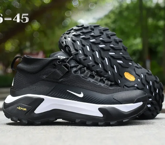 Nike ACG