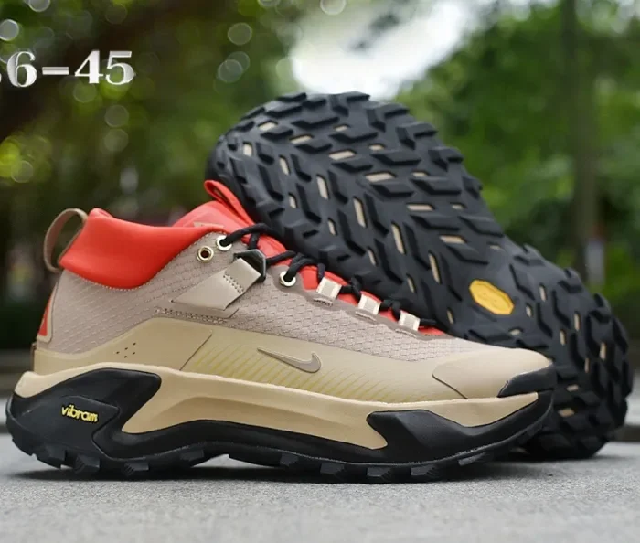 Nike ACG