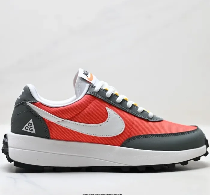 Nike ACG