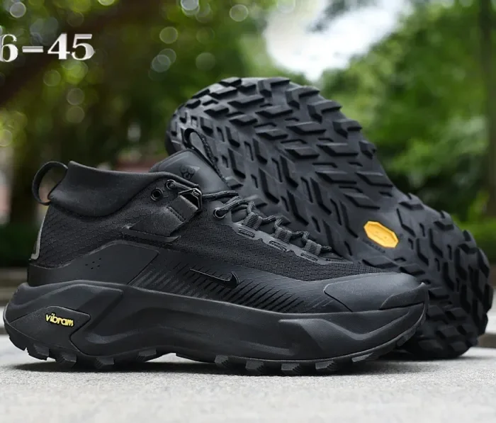 Nike ACG