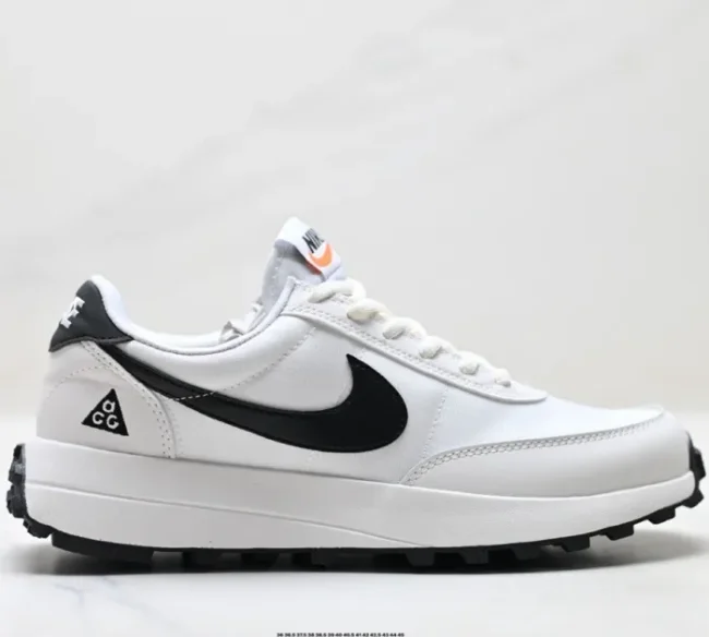 Nike ACG
