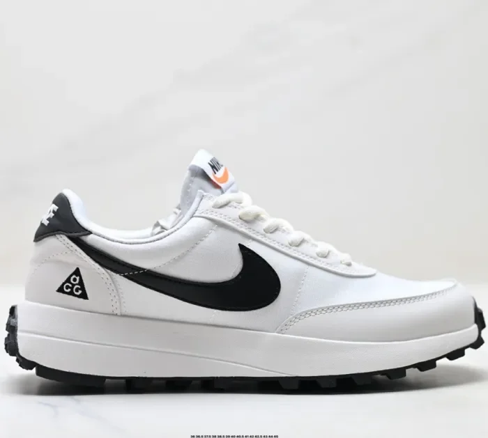 Nike ACG