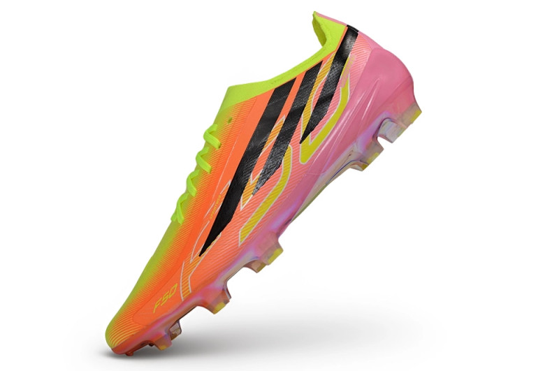 26 adidas F50 Hyperfast  Football shoes