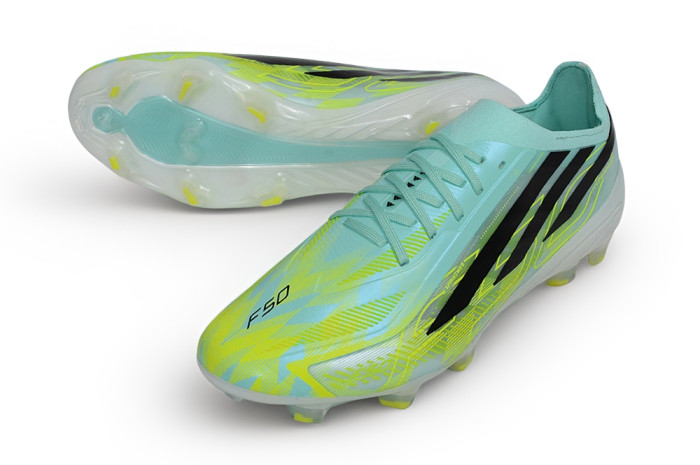 26 adidas F50 Hyperfas  Football shoes