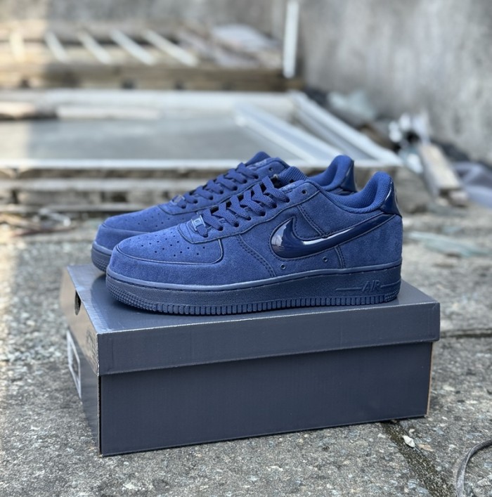 Nike Air Force 1 Suede