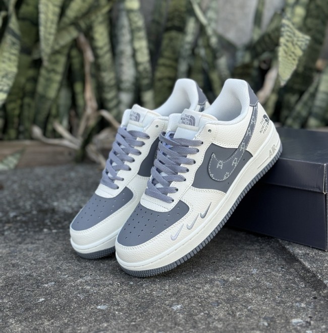 THE NORTH FACE X Nike Air Force 1