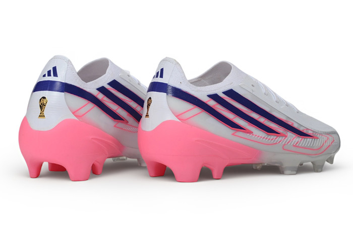 26 adidas F50 Hyperfas  Football shoes