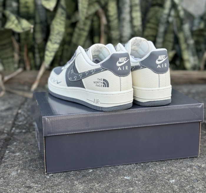THE NORTH FACE X Nike Air Force 1