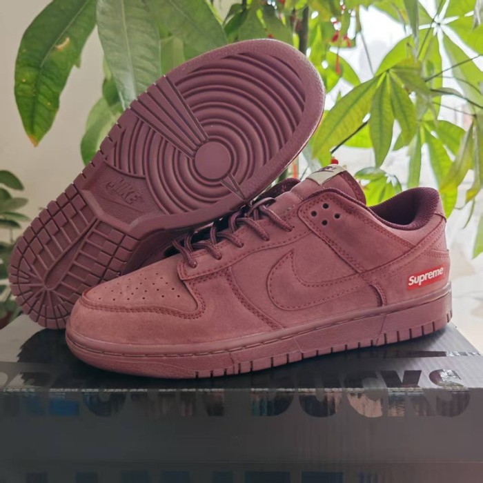26 Nike SB Dunk Low Series  sports shoes