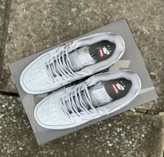 Nike x Supreme Air Force 1 Low SP