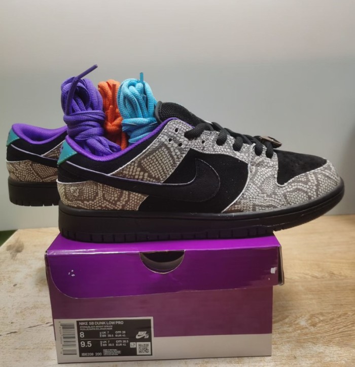 26 Nike SB Dunk Low Series  sports shoes